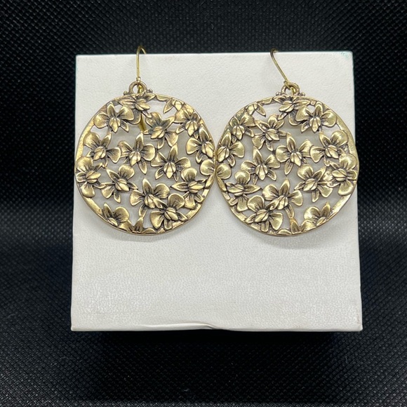 Vintage brassy toned orchid collage round dangle earrings. - Picture 2 of 6